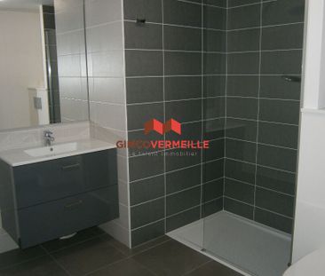 Location Appartement 2 pièces 45m² - Photo 4