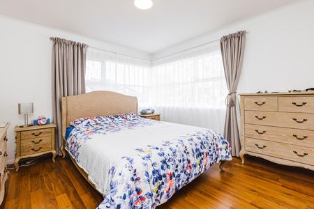 Charming Family Home in Papakura - Photo 2