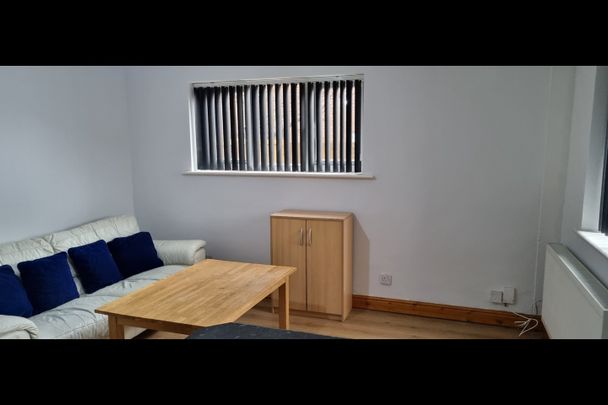 1 Bed Semi-Detached House, Smithdown Road, L7 - Photo 1