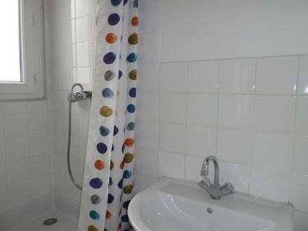 Location Appartement 2 pièces 41m² TOURS 37000 - Photo 4