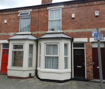 2 bedroom terraced house to rent - Photo 2