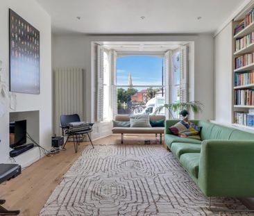 East Heath Road, Hampstead, London, NW3 - Photo 2