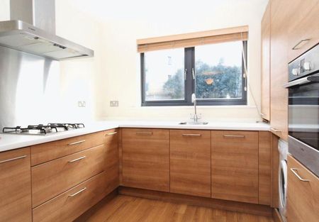 2 bedroom apartment to rent - Photo 3