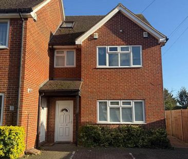 3 bedroom flat to rent - Photo 2