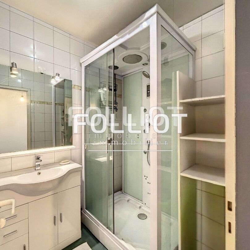 A LOUER Appartement Granville 2 pièce(s) 48.10 m2 - Photo 1