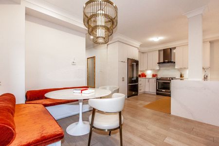 For Lease - 48 Lowther Avenue, Richmond Hill, Ontario - Photo 4