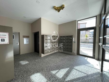 Location Appartement 1 pièce 30m² ALBI 81000 - Photo 2