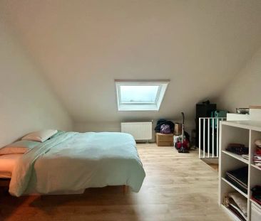 Volledig gerenoveerd duplex-appartement met 1 kamer - Foto 4