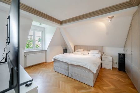 Großes Haus in Ruhelage mit Garten, Balkonen und Garage in Graz Ragnitz - Photo 4