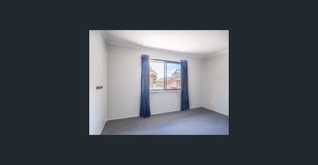 2 Bedroom, 1 Bathroom, 2 Toilet Available Now! - Photo 5