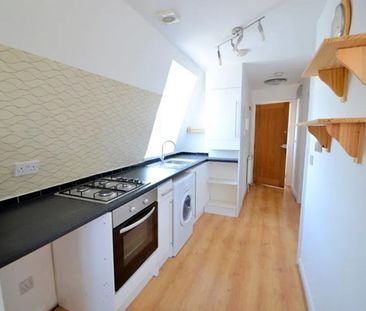 1 Bedroom Flat - Photo 1