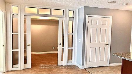 51 Lower Simcoe Street #520 - Photo 4