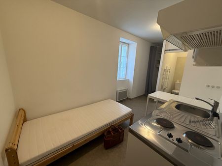 Location appartement 1 pièce, 14.98m², La Roche-sur-Yon - Photo 4