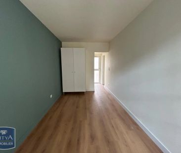 Appartement à louer 4 pièces 82.29m² - Photo 2