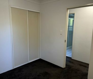 1/161 Allen Street, Hamilton QLD, Belconnen - Photo 4