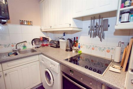 1 bedroom apartment to rent - Photo 4