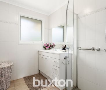 BAYSIDE LIVING - Photo 6