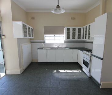 38 Clarendon Road, Stanmore NSW 2048 - House For Rent | Domain - Photo 1