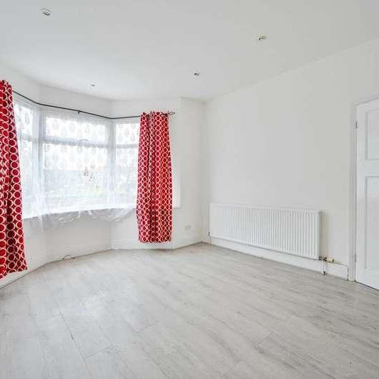 Melford Road, East Ham, E6 - Photo 1