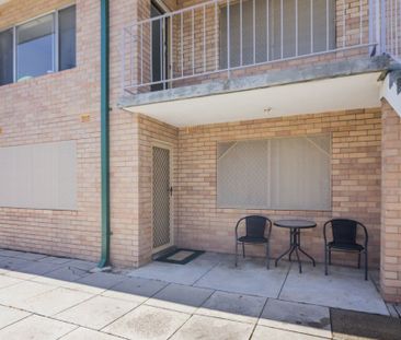 Delightful 2-Bedroom, 1-Bathroom Unit *Open Thurs 18th Dec 4.30 to ... - Photo 1