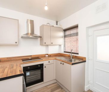 1 bedroom terraced house to rent - Photo 5