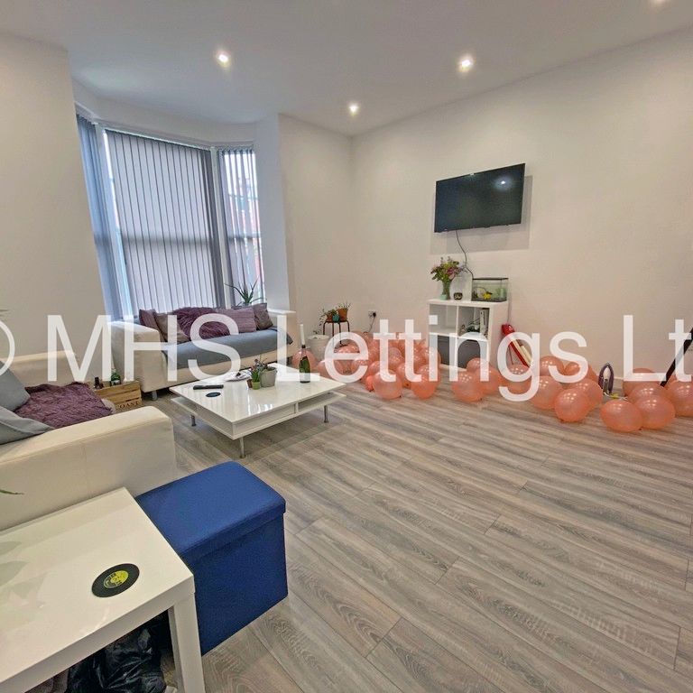 3 Bedroom Apartment for rent in Kensington Terrace - Photo 1
