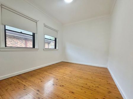 66 Pallamana Parade, Beverly Hills NSW 2209 - House For Rent | Domain - Photo 4