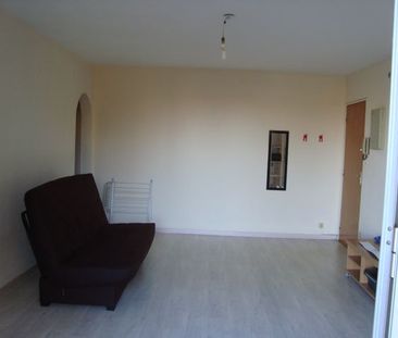 Location Appartement 1 pièce 37m² LIMOGES 87000 - Photo 2