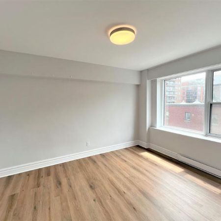 2 CH - 1 SDB - Montréal - $2,050 /mo - Photo 3