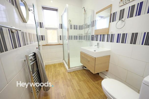 1 bedroom house of multiple occupation to rent - Photo 1