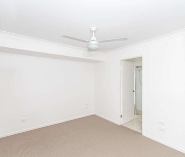 2/20 Groeschel Court, Goodna QLD 4300 - House For Rent - $475 | Domain - Photo 2
