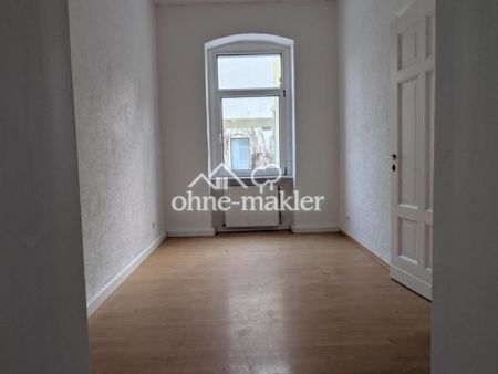 Gut geschnittene 2-Zimmer-Wohnung mit großer Küche - Foto 5