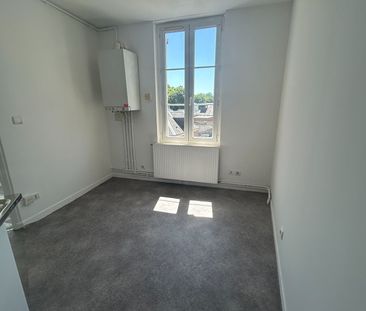 Location Appartement 2 pièces 23m² - Photo 3