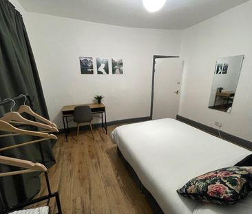 4 Bed Terraced House, Knoclaid Road, L13 - Photo 4