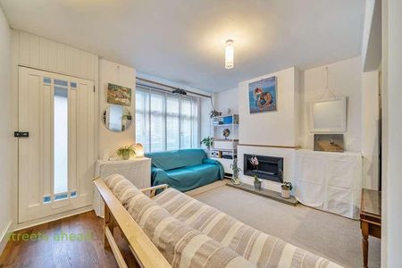 Sunnydene Road, Purley, CR8 - Photo 2