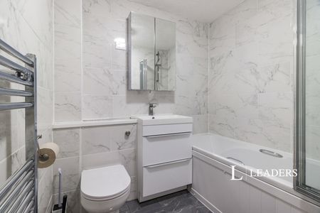 2 bedroom apartment to rent Foxglove Way, Wallington, SM6 - Photo 2