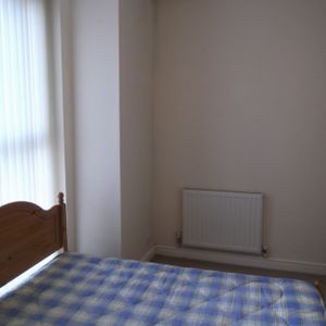 Flat 2 34, Derby Road, Manchester, M14 - Photo 2