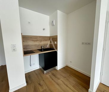 Location Appartement 2 pièces 51m² - Photo 2