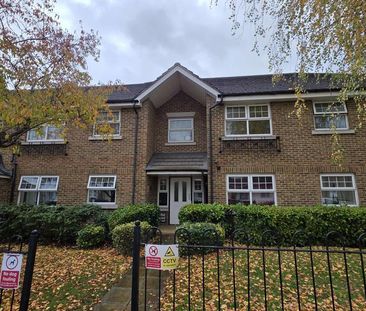 2 bedroom flat to rent - Photo 2