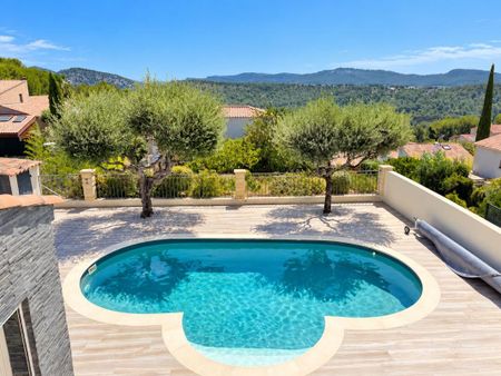 Tout savoir sur cette maison dans le quartier Est, à Carnoux-en-Provence - Photo 5
