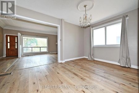 6 LUCERNE PLACE - Photo 4