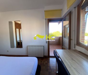 Piso de alquiler en Centro - Photo 3