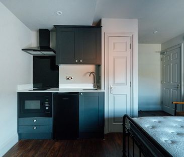 Studio to rent - Photo 6