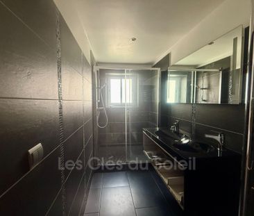 Location appartement 2 pièces 54 m² Toulon - Photo 5