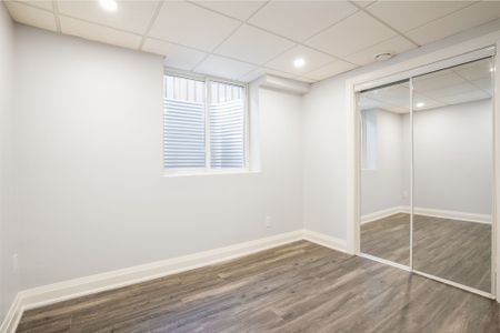 For Lease - 10 Blue Diamond Terrace, Vaughan, Ontario - Photo 4