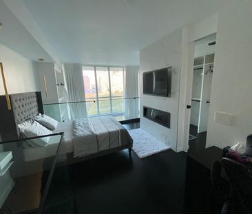 For Lease - 220 Burnhamthorpe Road Unit# 503, Mississauga, Ontario - Photo 4