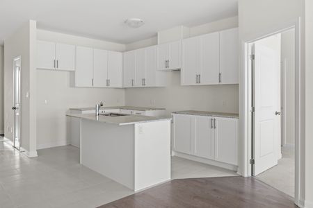 For Lease - 9 Golf Links Drive, Loyalist, Ontario - Photo 3