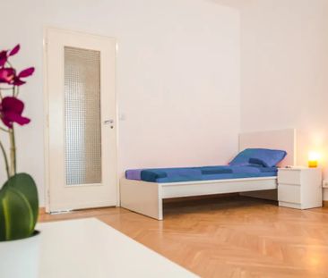 Via SantAgostino, Turin, Piedmont 10122 - Photo 2