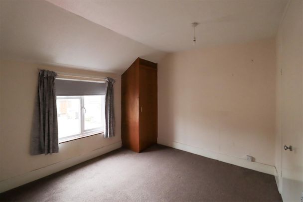 High Street, Sutton - Photo 1