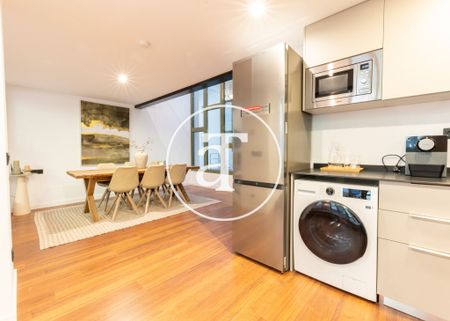 Loft-style duplex apartment for monthly rental with 1 bedroom and 2 bathrooms, plus storage room in Ventas - Photo 2